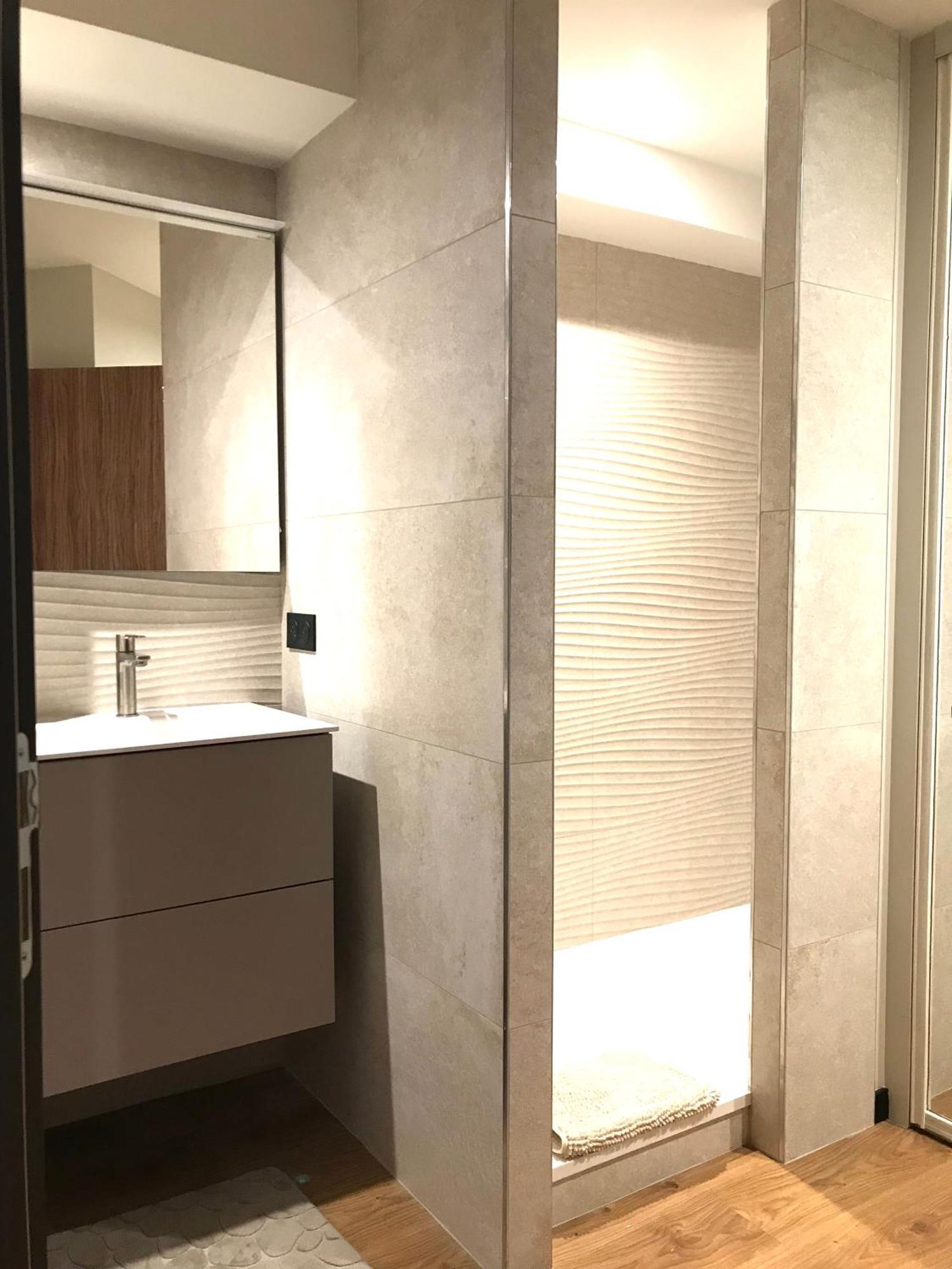 Le Sornin - Garage - Clim - Hypercentre - Terrasse Apartment Vichy Ngoại thất bức ảnh